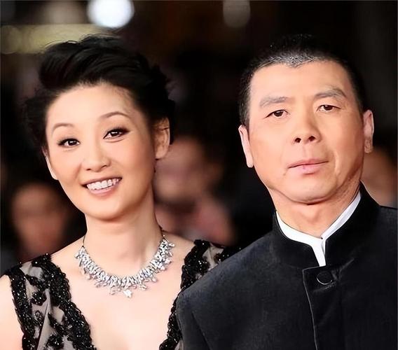 2025新奥资料正版大全和冯小刚养女高中毕业与冯小刚收养的女儿